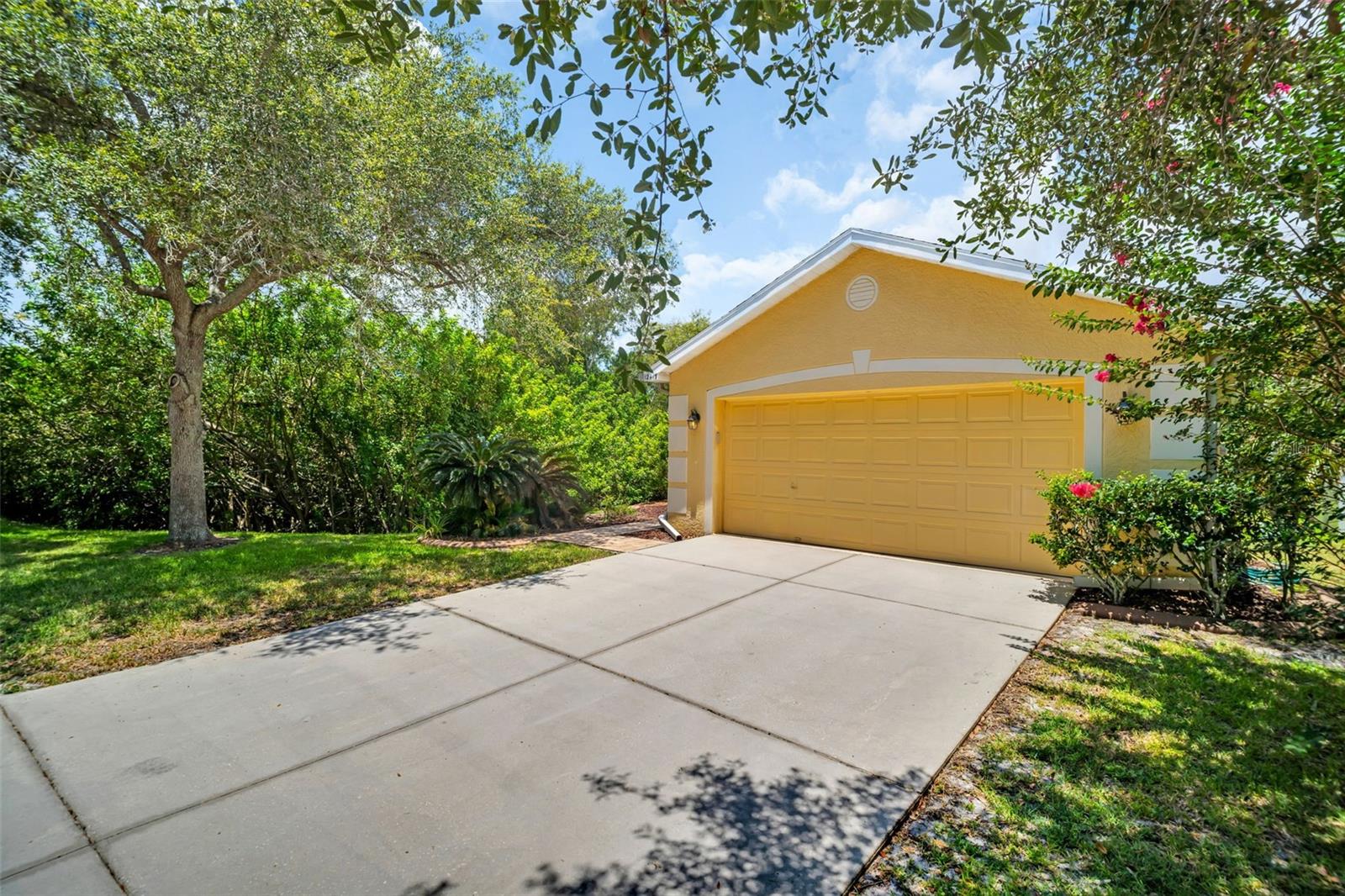 12415 RUSTIC VIEW CT — photo 2