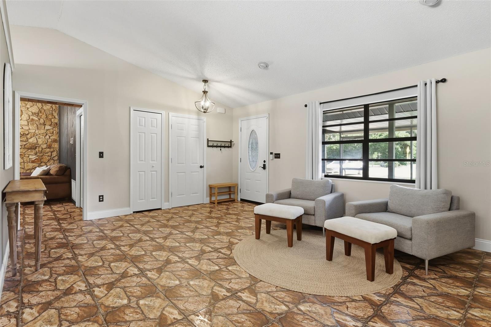 27627 LOIS DR — photo 5