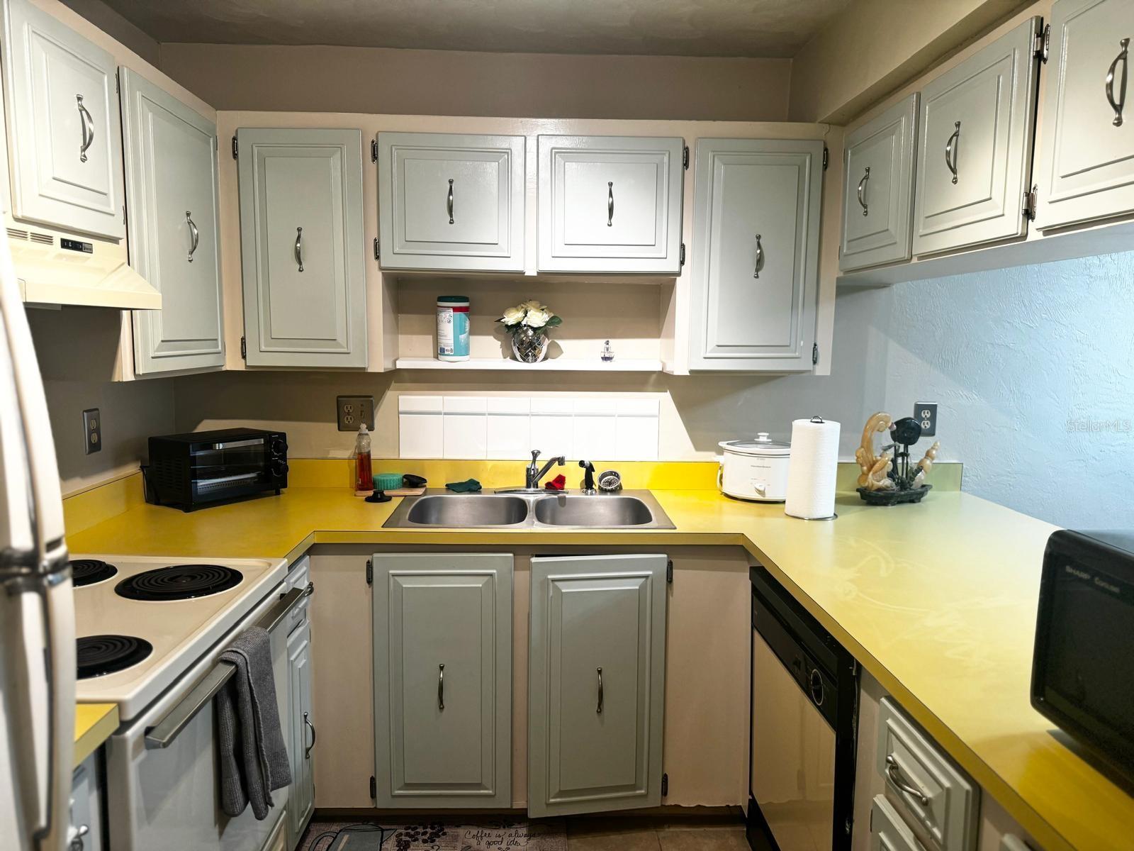 1415 OCEAN SHORE BLVD #B060 — photo 7