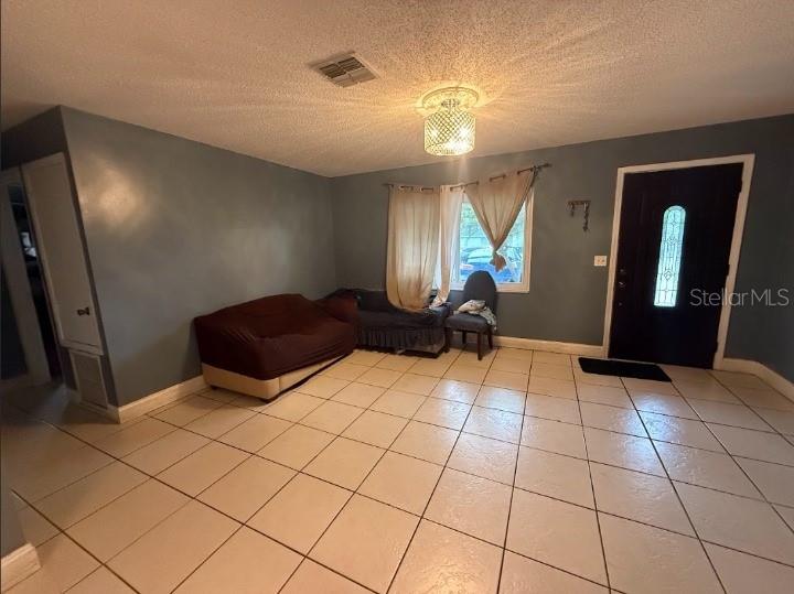 2533 EL PORTAL AVE — photo 2