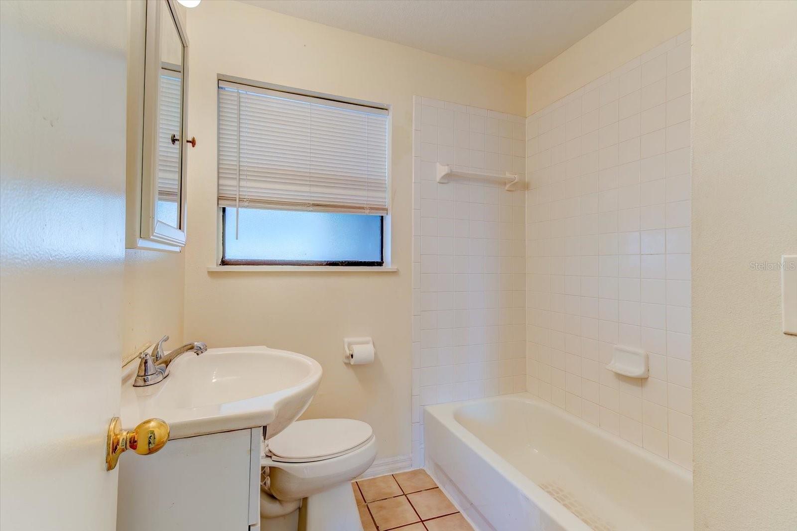 232 NORTHSHORE DR #A & #B — photo 12