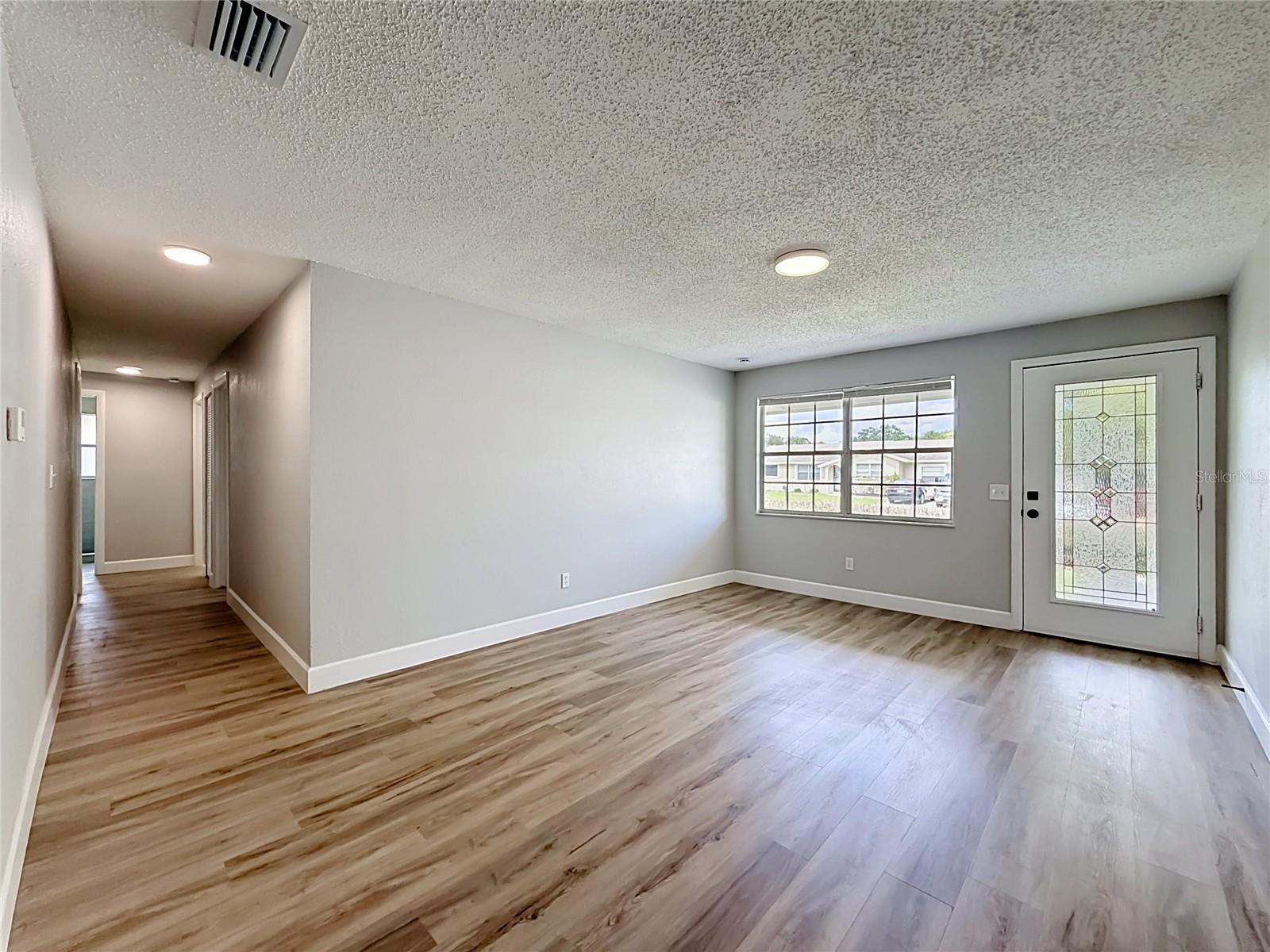 115 DREW AVE — photo 4