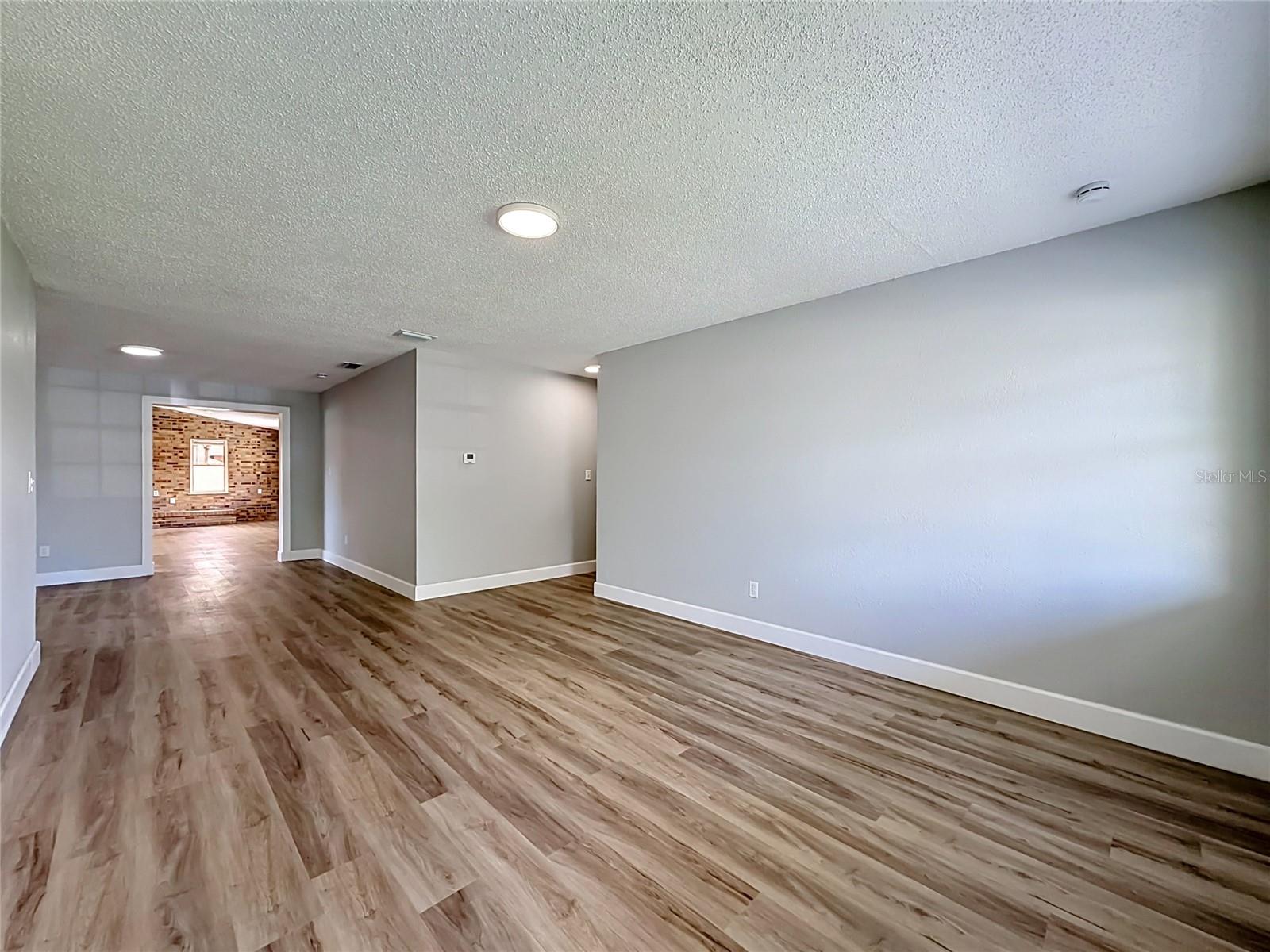 115 DREW AVE — photo 5