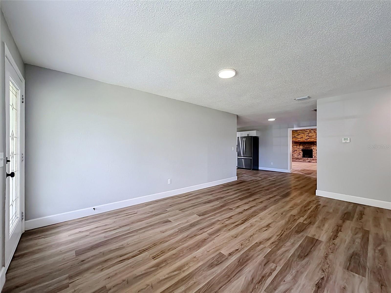 115 DREW AVE — photo 6