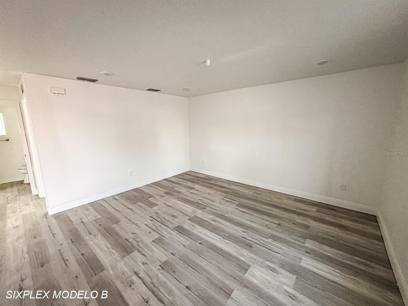 2201 CONWAY DR #101 — photo 3