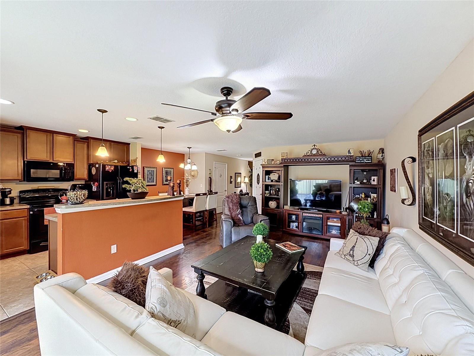 6420 WINDSOR LAKE CIR — photo 6