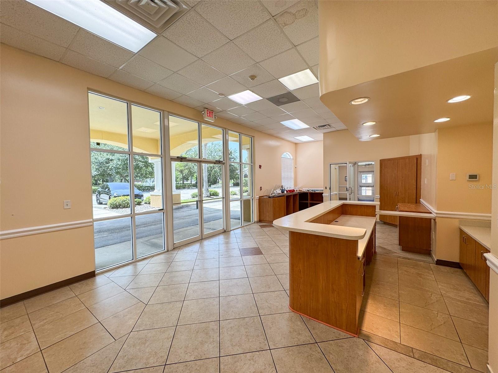 690 LAKE FOREST BLVD #Suite 1 — photo 2