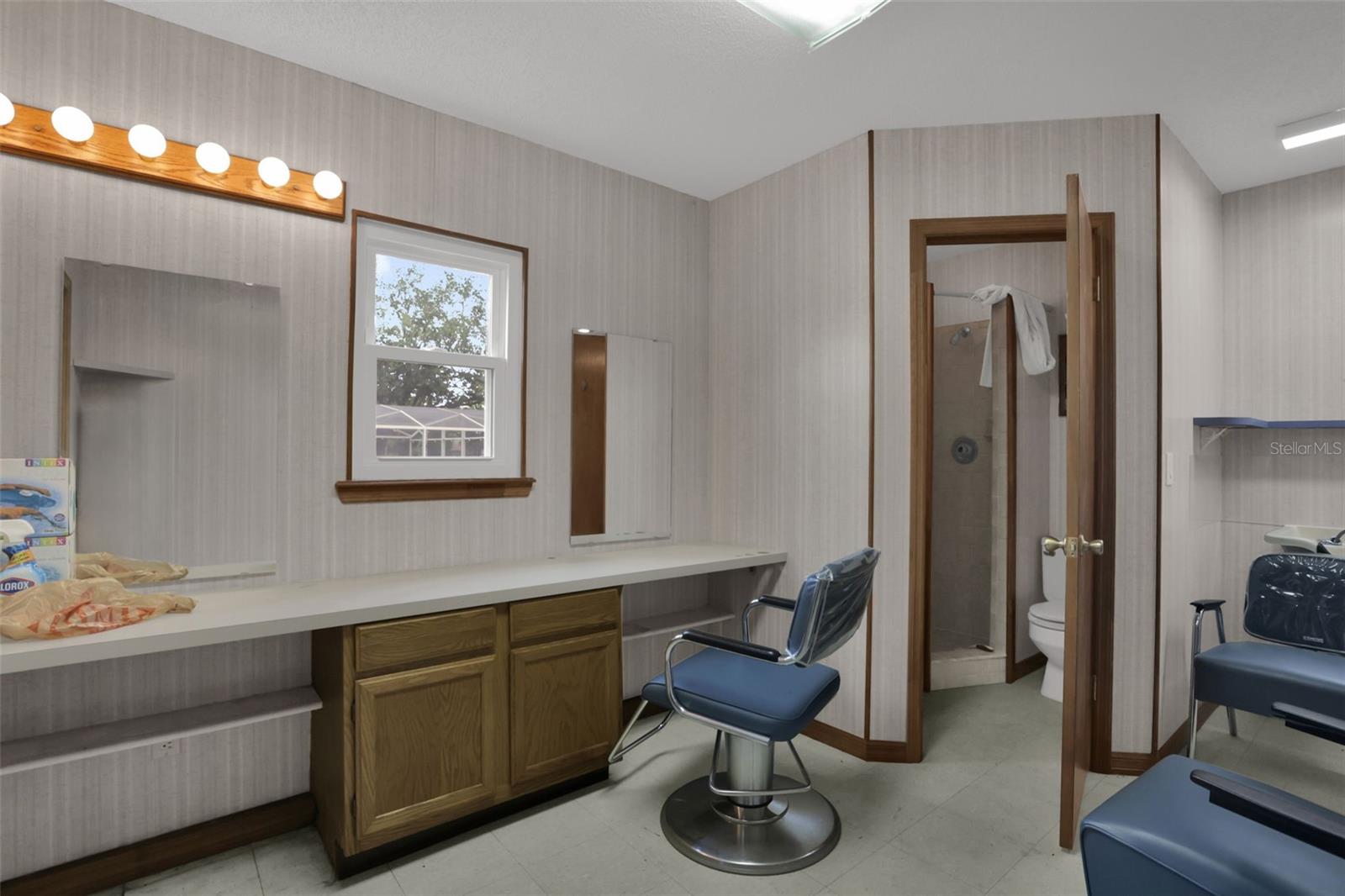 1762 HOWLAND BLVD — photo 5
