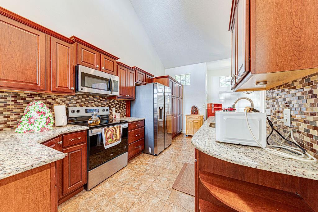 1545 FARRINDON CIR #1545 — photo 8