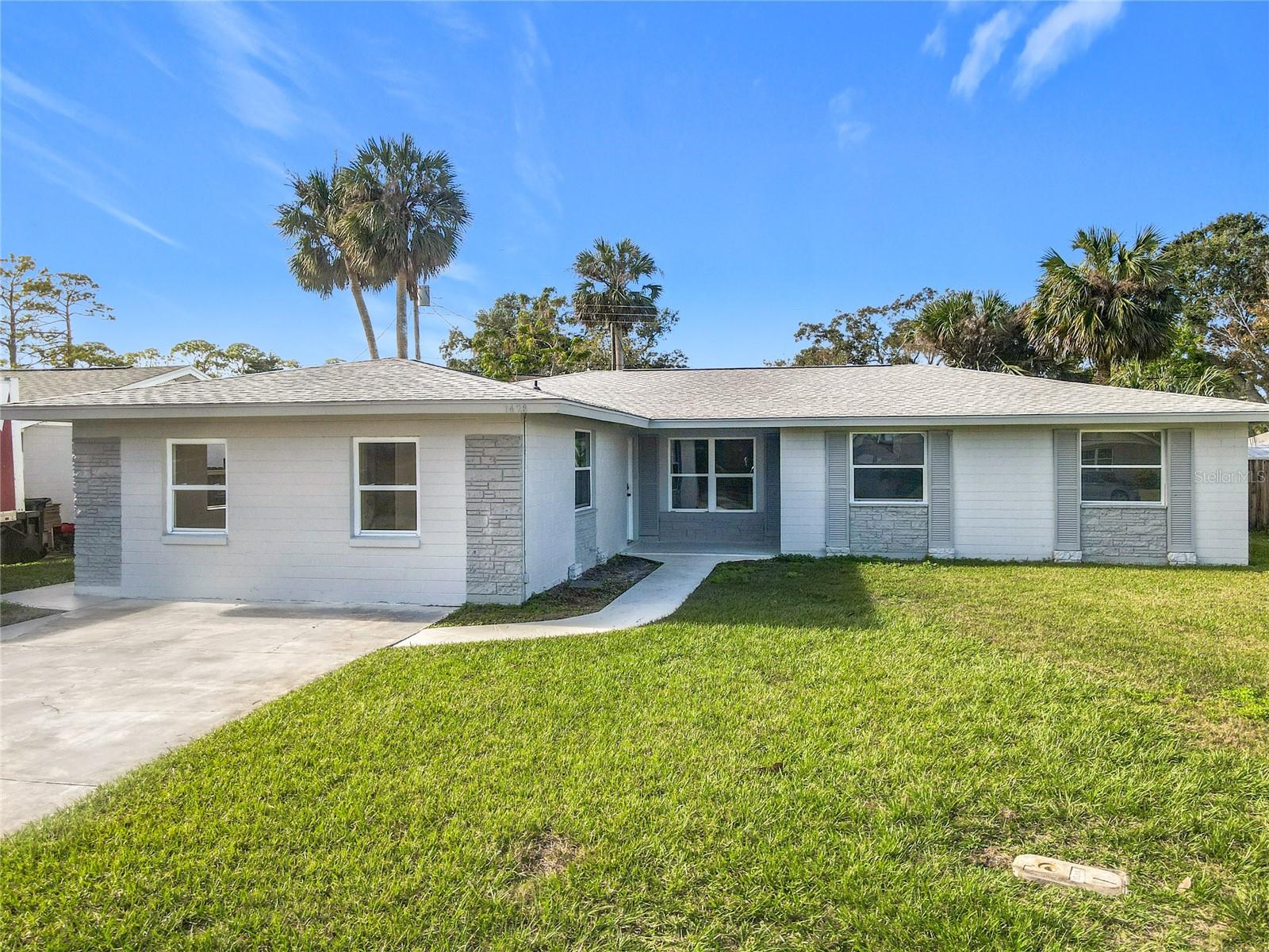 1428 MARGINA AVE