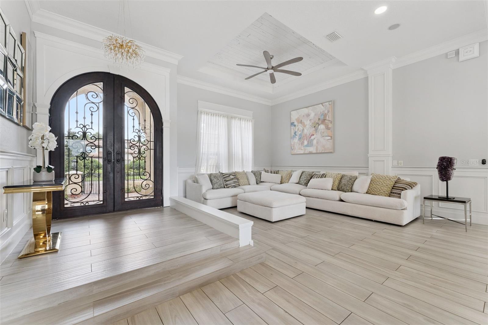 7764 ISLEWOOD CT — photo 12