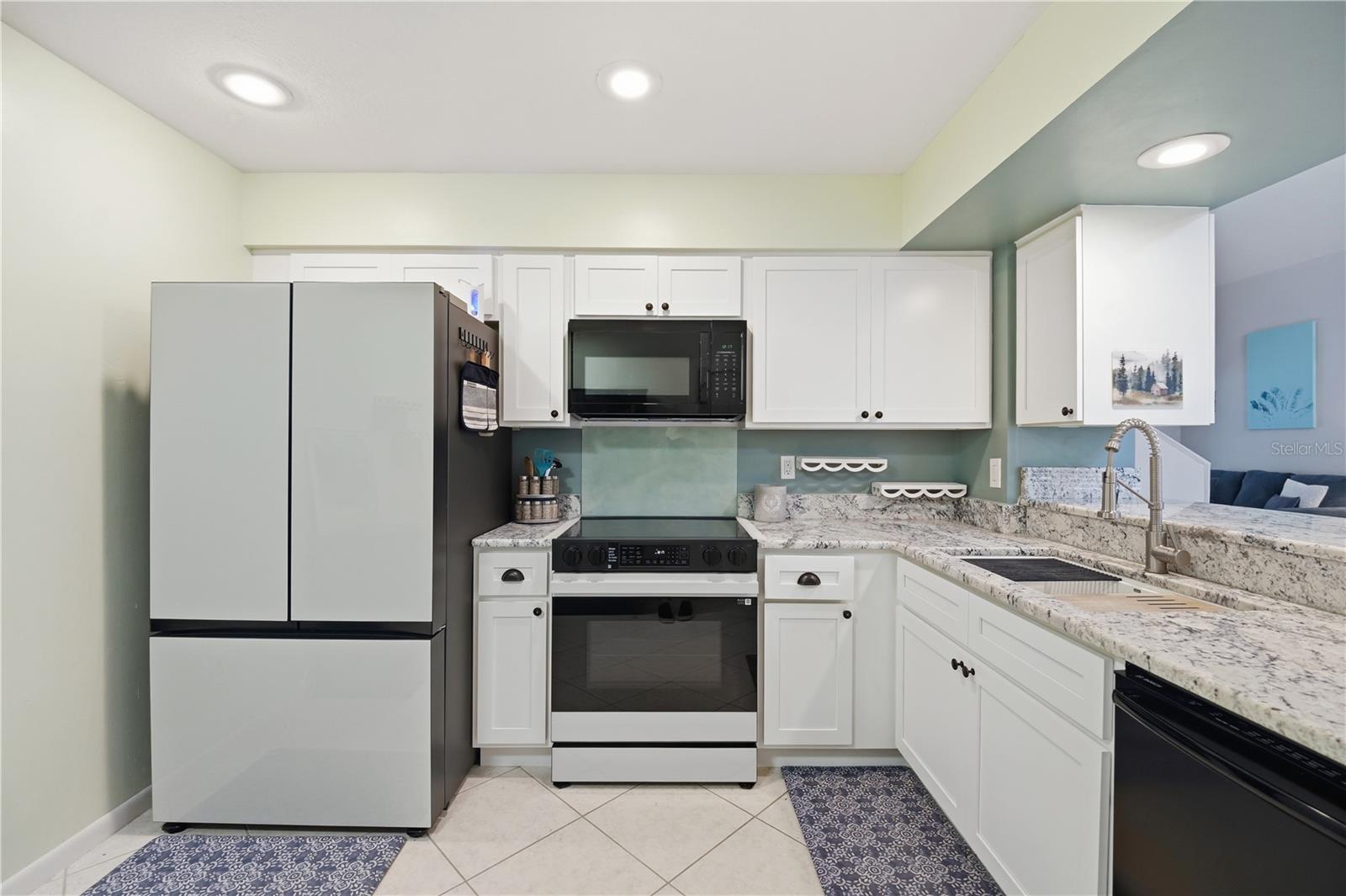 56 LAKE FOREST PL — photo 7