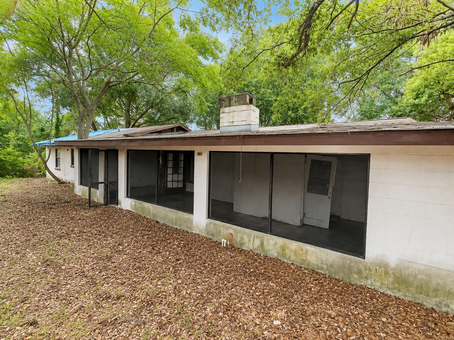 217 PLUMOSA RD — photo 12