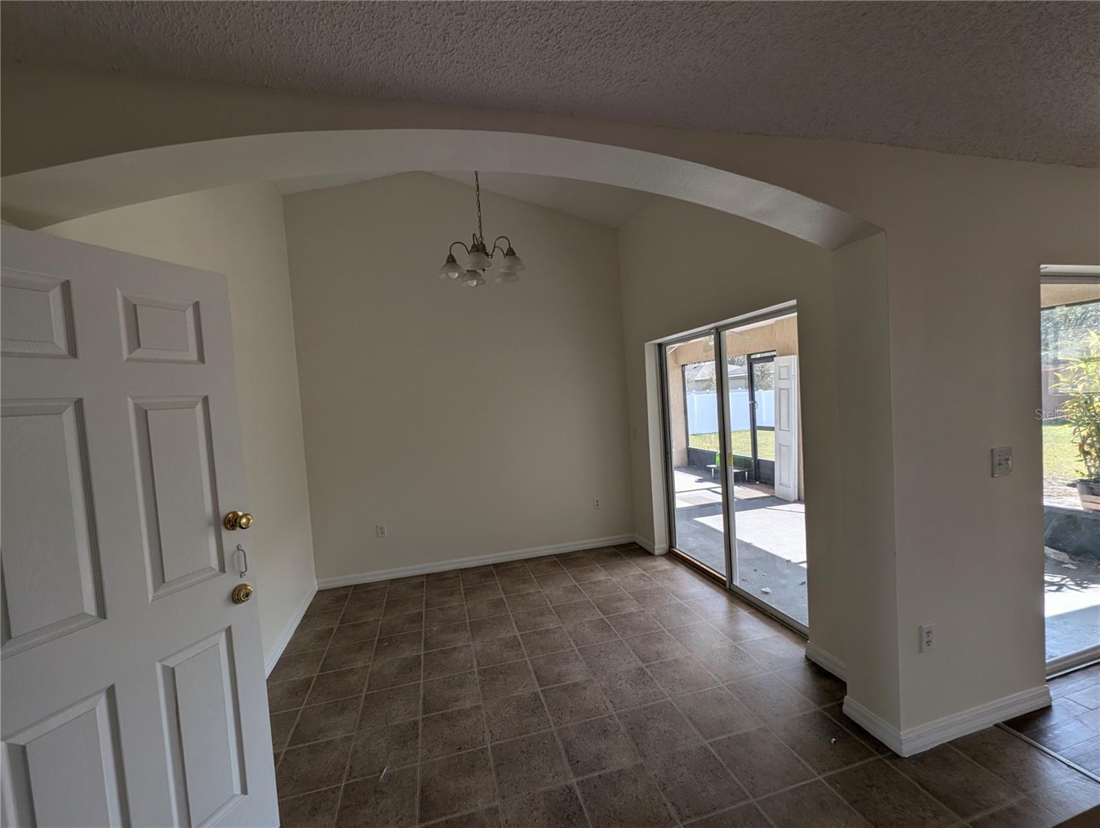 2791 SUMMERFIELD ST — photo 3