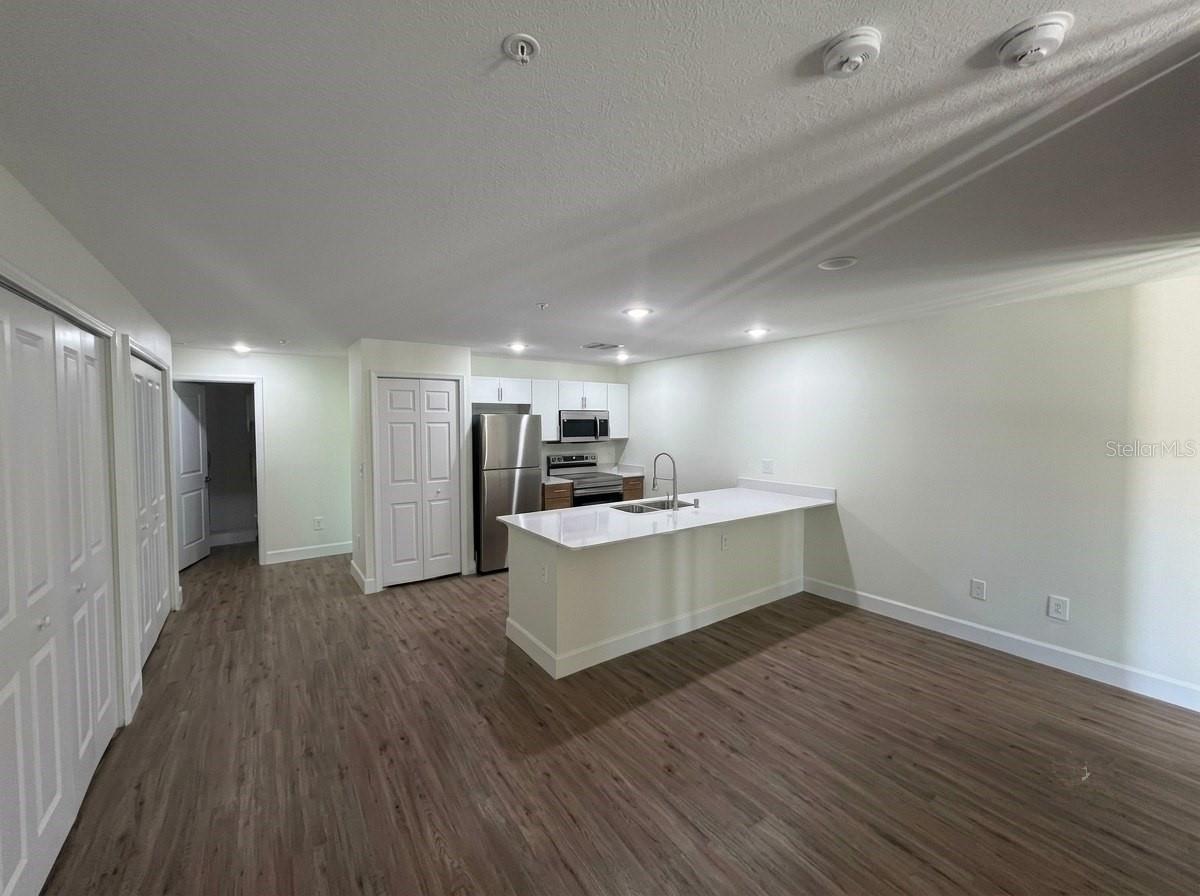 2232 FLORIDA DR #201 — photo 3
