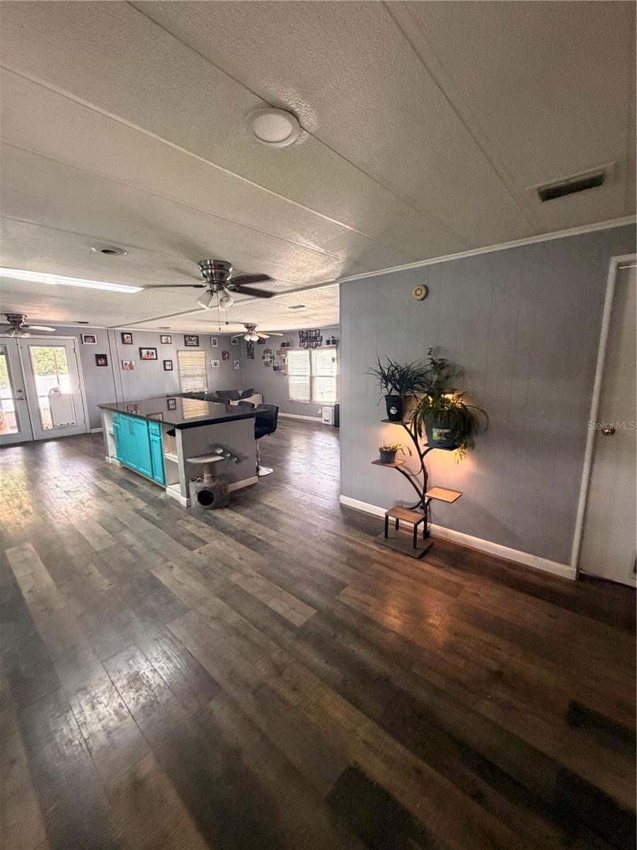 143 FLORENCE BLVD — photo 12