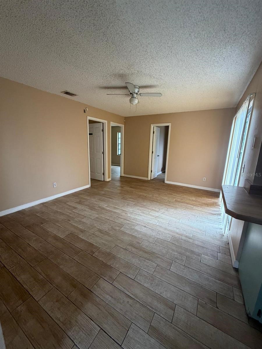 1726 MONTICELLO ST — photo 3