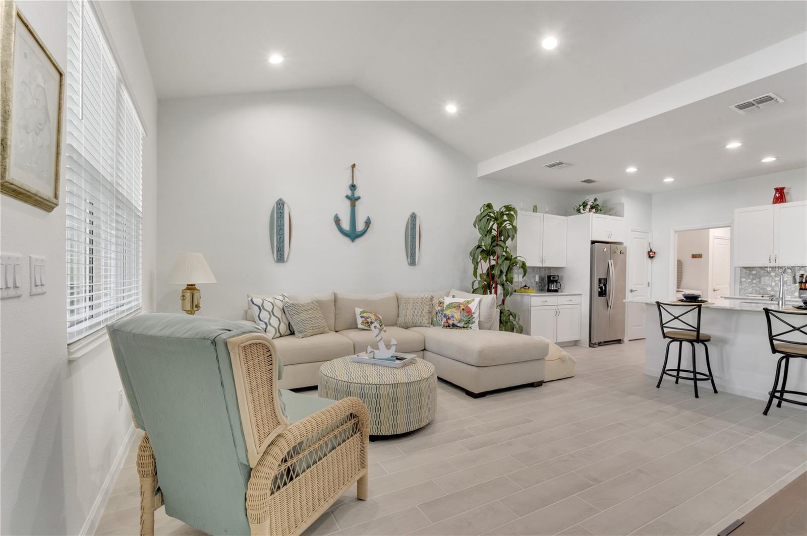 518 DAIQUIRI PL — photo 11