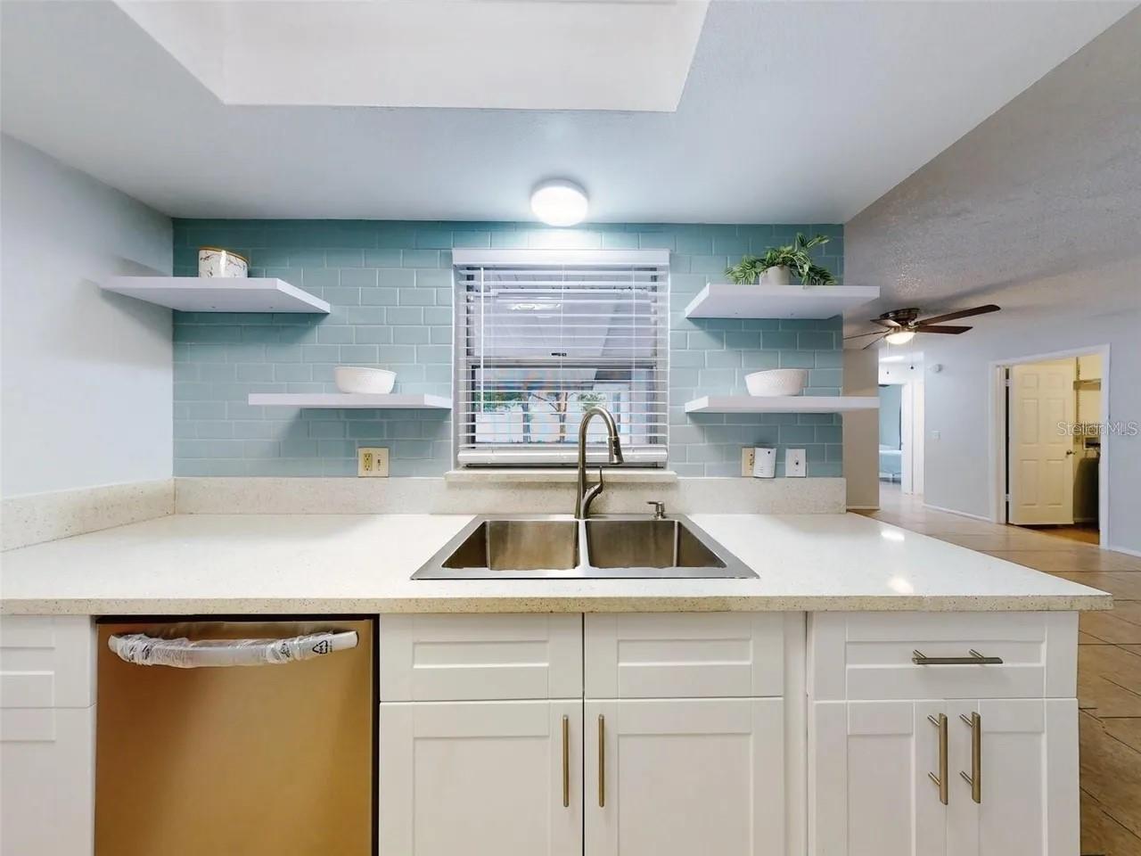1836 PLUMTREE DR — photo 12