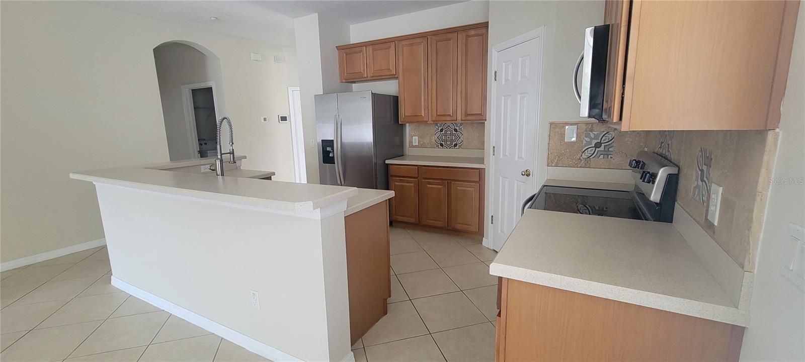 9382 MUSTARD LEAF DR — photo 7