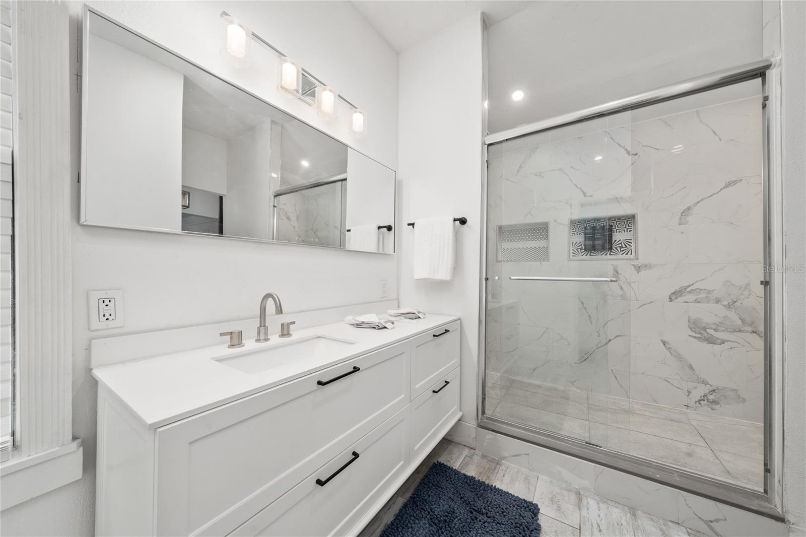 711 BRIARCLIFFE ST #C — photo 8