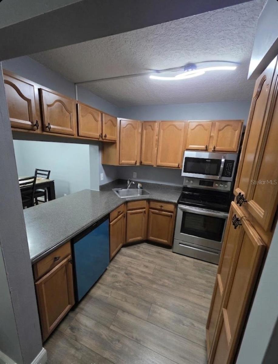 1624 S PINE RIDGE CIR #D2 — photo 5