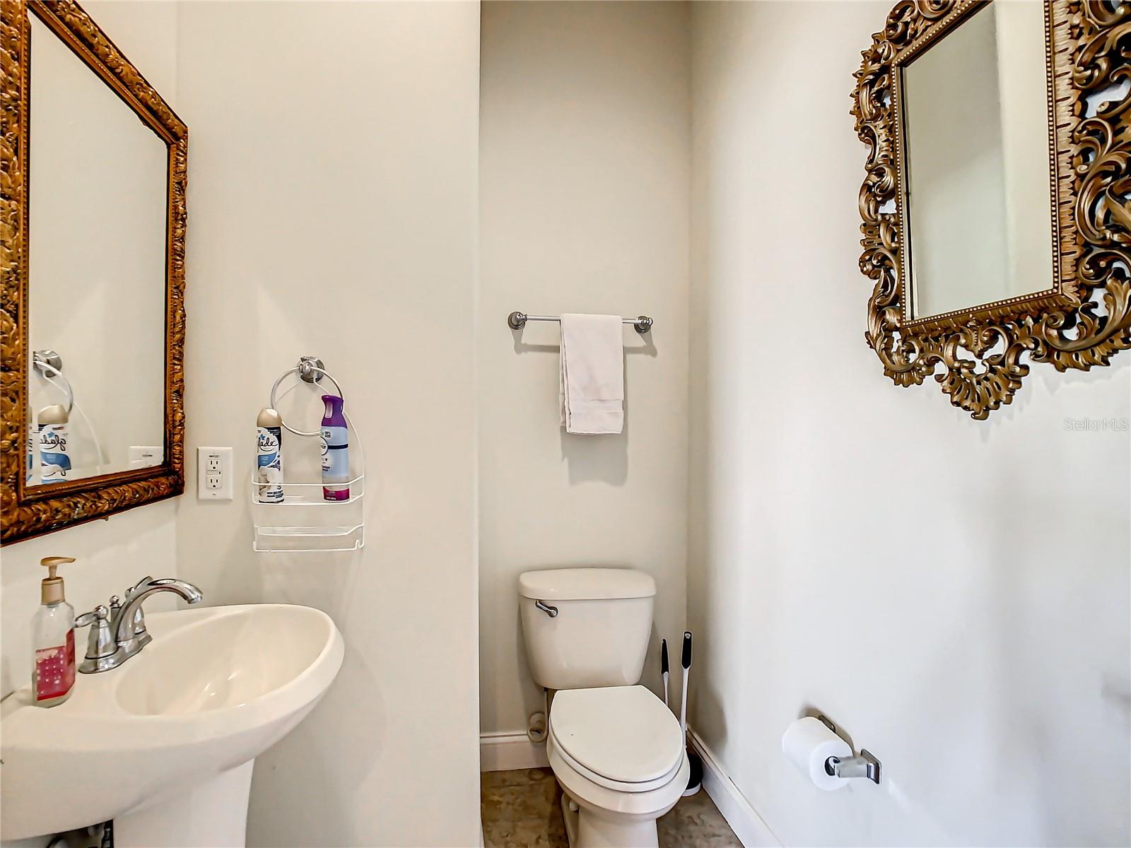 8735 ISLA BELLA DR — photo 6