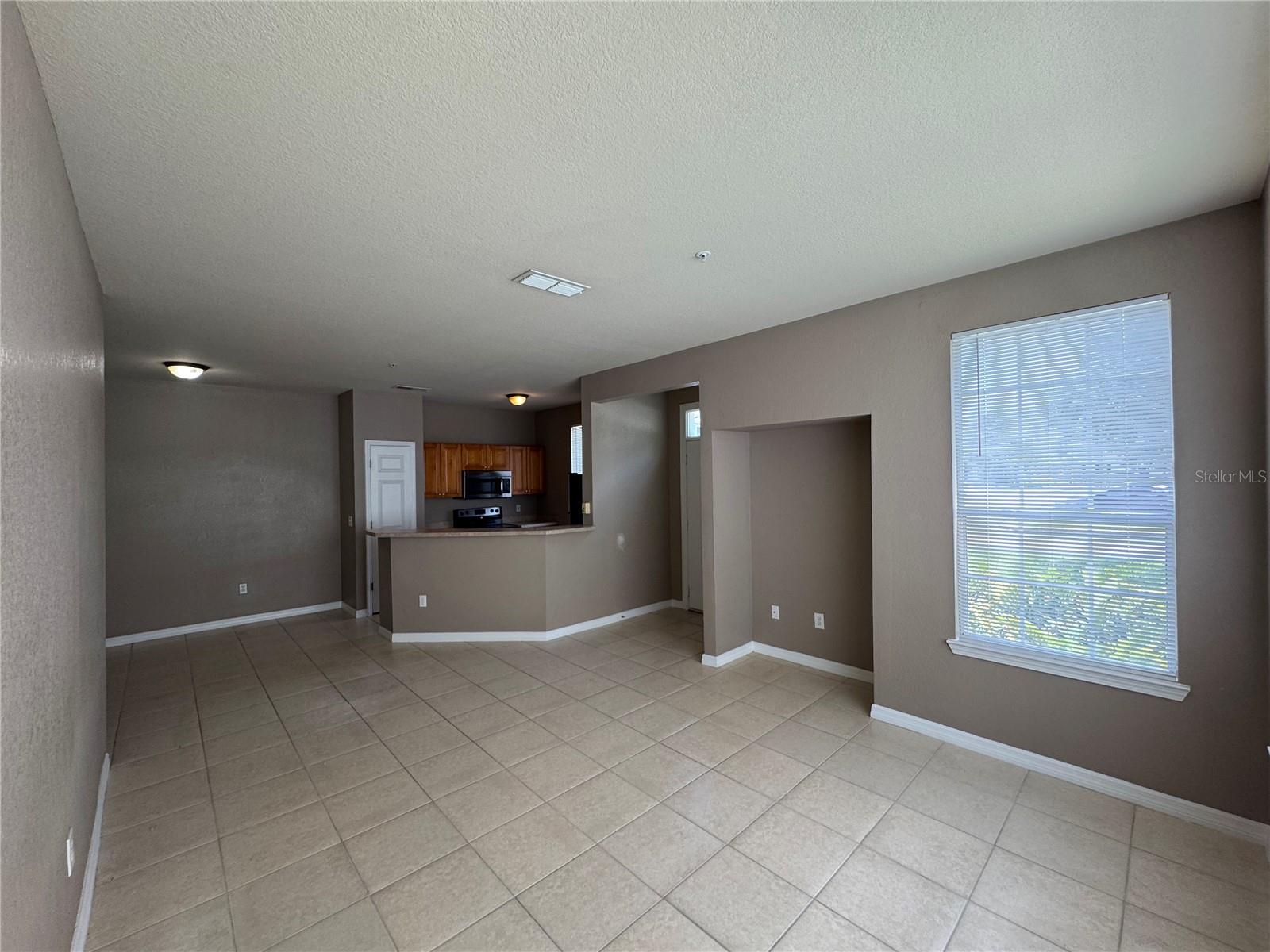 9061 LEE VISTA BLVD #1306 — photo 3
