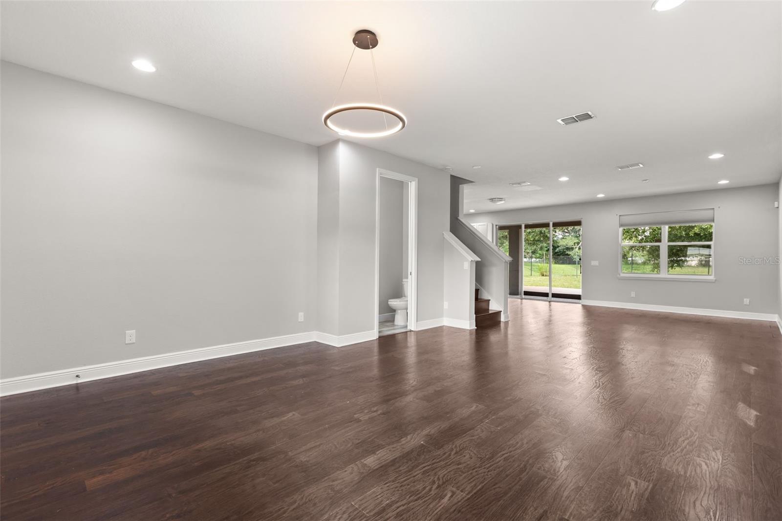 2813 ROSEGLEN WAY — photo 4