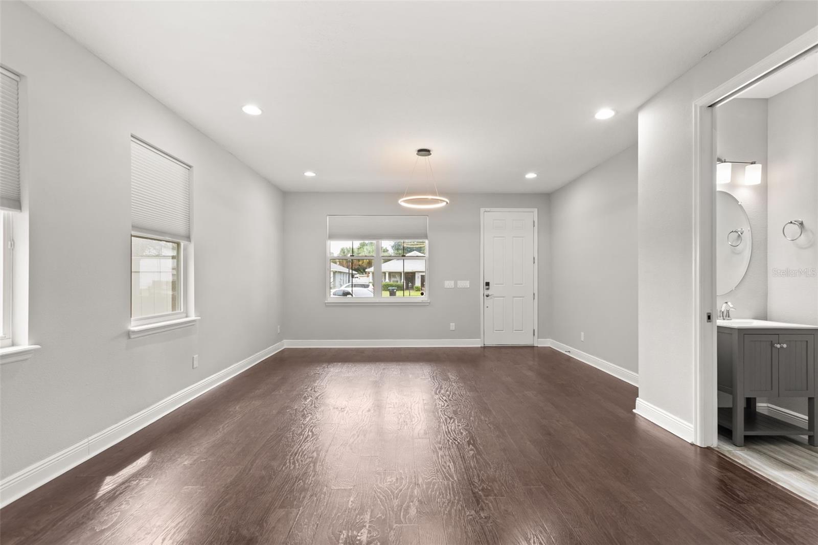 2813 ROSEGLEN WAY — photo 8