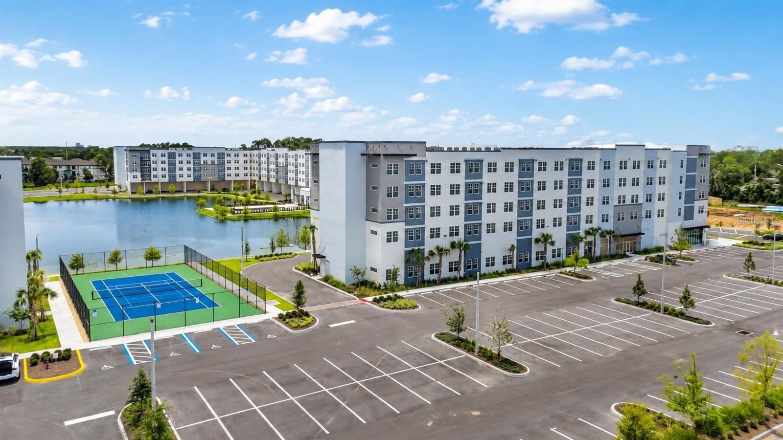 5563 MILLENIA PARK BLVD #425
