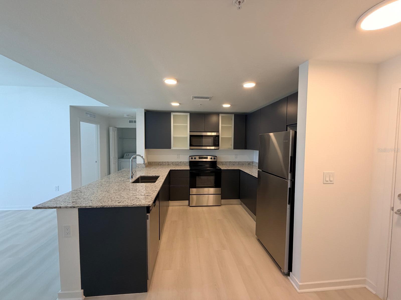 5563 MILLENIA PARK BLVD #313 — photo 3