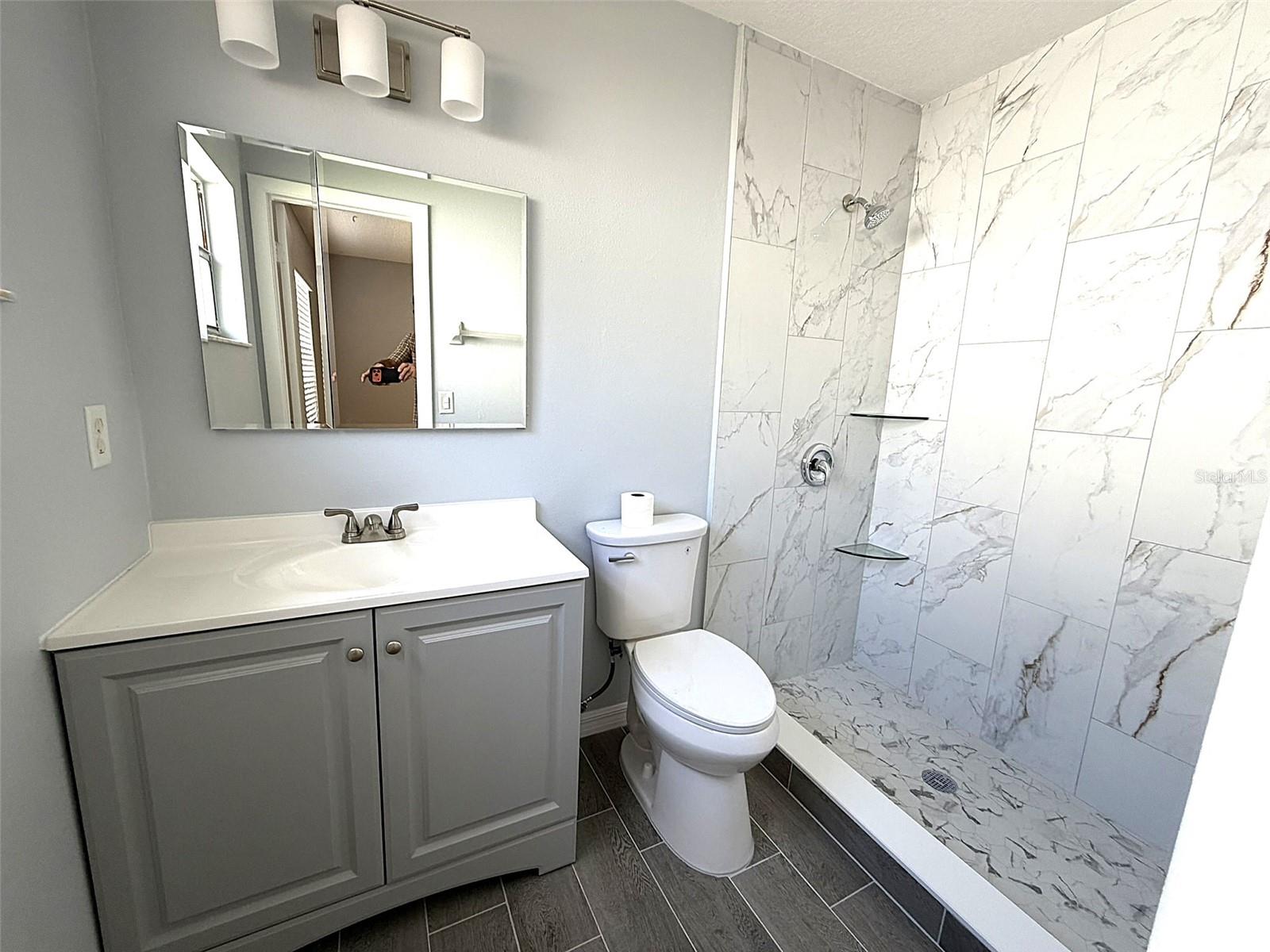 546 PIGEON CIR — photo 8