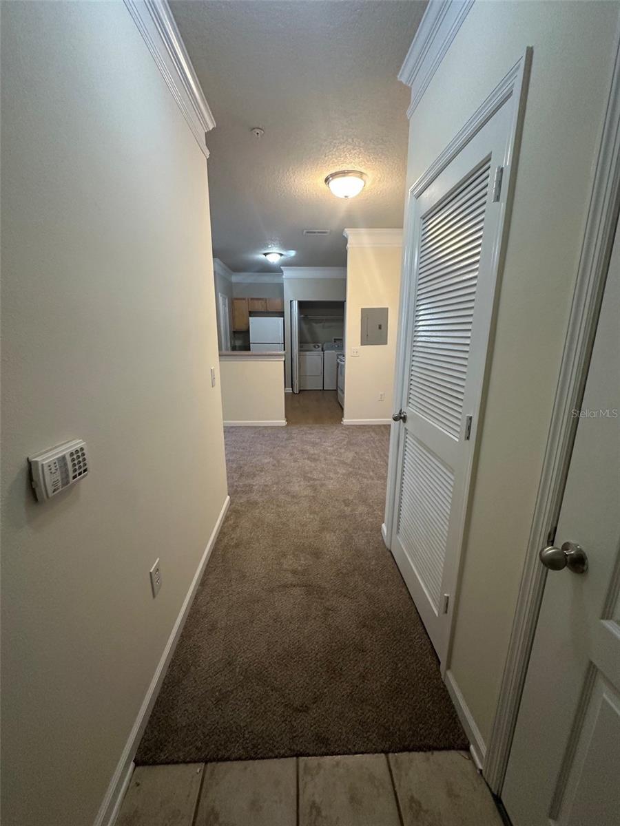 8842 VILLA VIEW CIR #301 — photo 4
