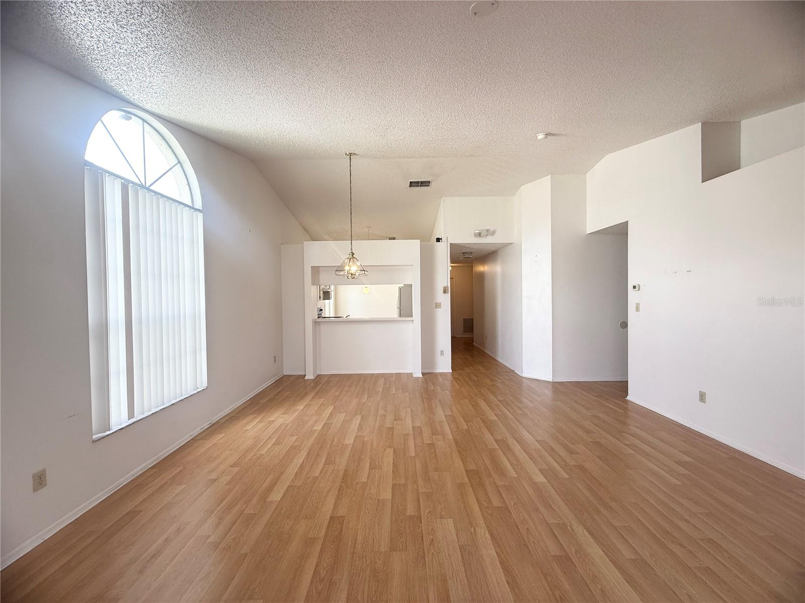 5209 BROKEN ARROW DR — photo 10