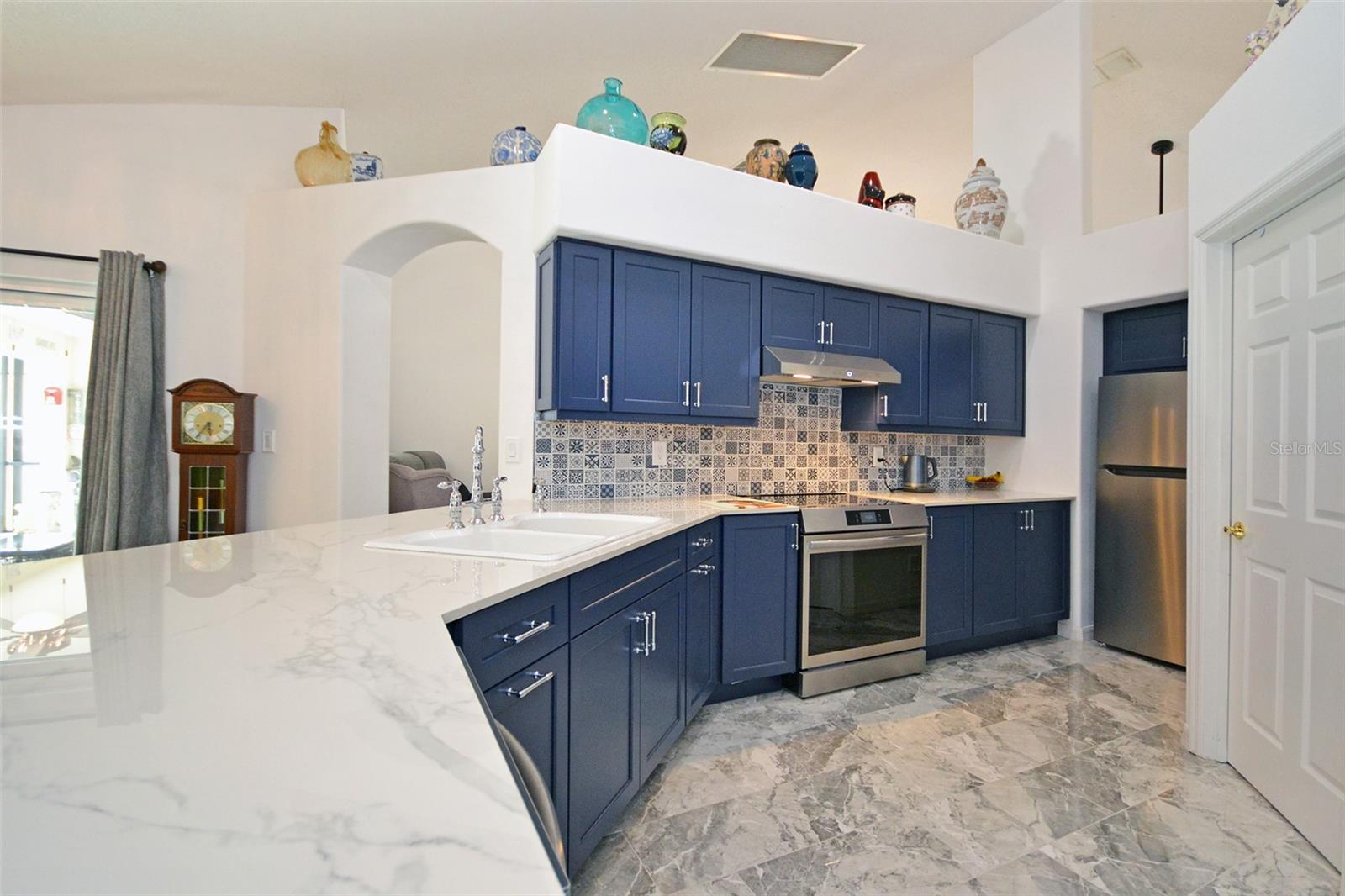 3128 IBIS HILL ST — photo 10