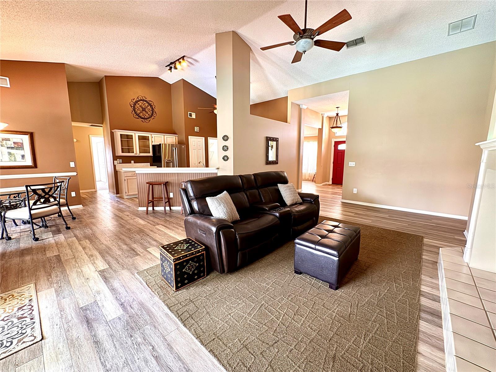 1909 BRANDY MILL LN — photo 3