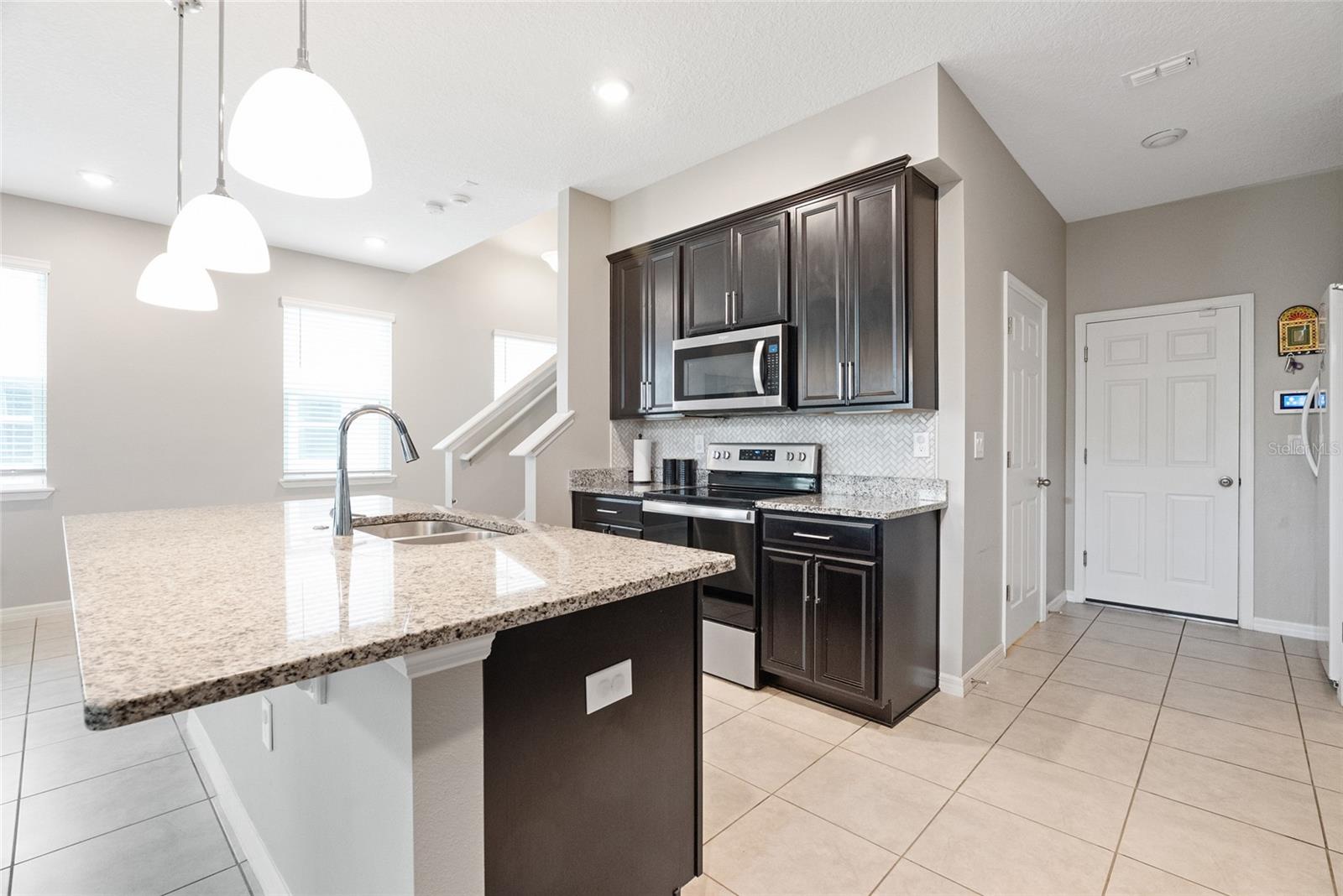 15187 WILLOW ARBOR CIR — photo 8
