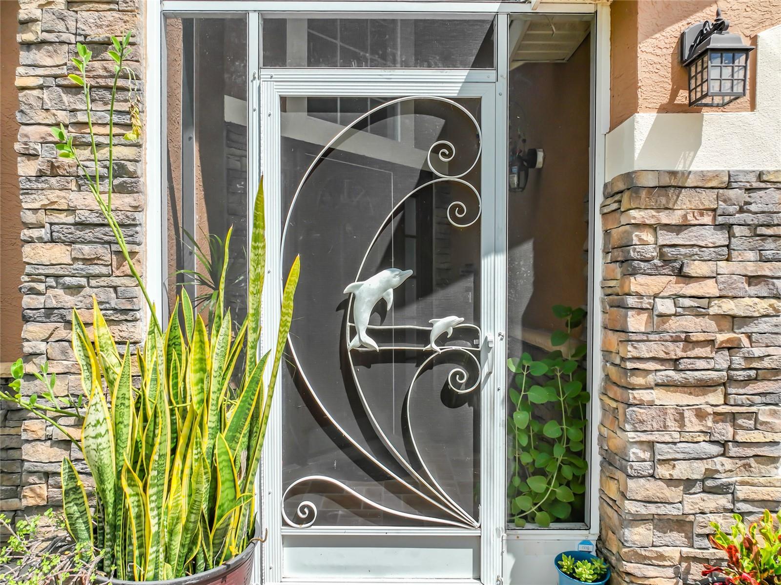 2701 BURWOOD AVE — photo 4