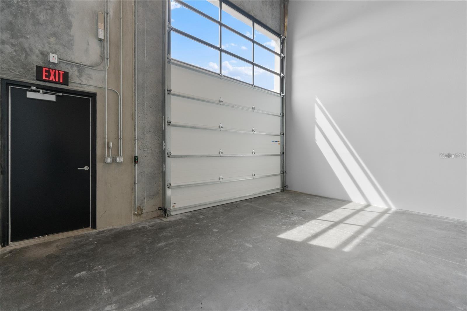 6500 MOTOR ENCLAVE WAY #506 — photo 4