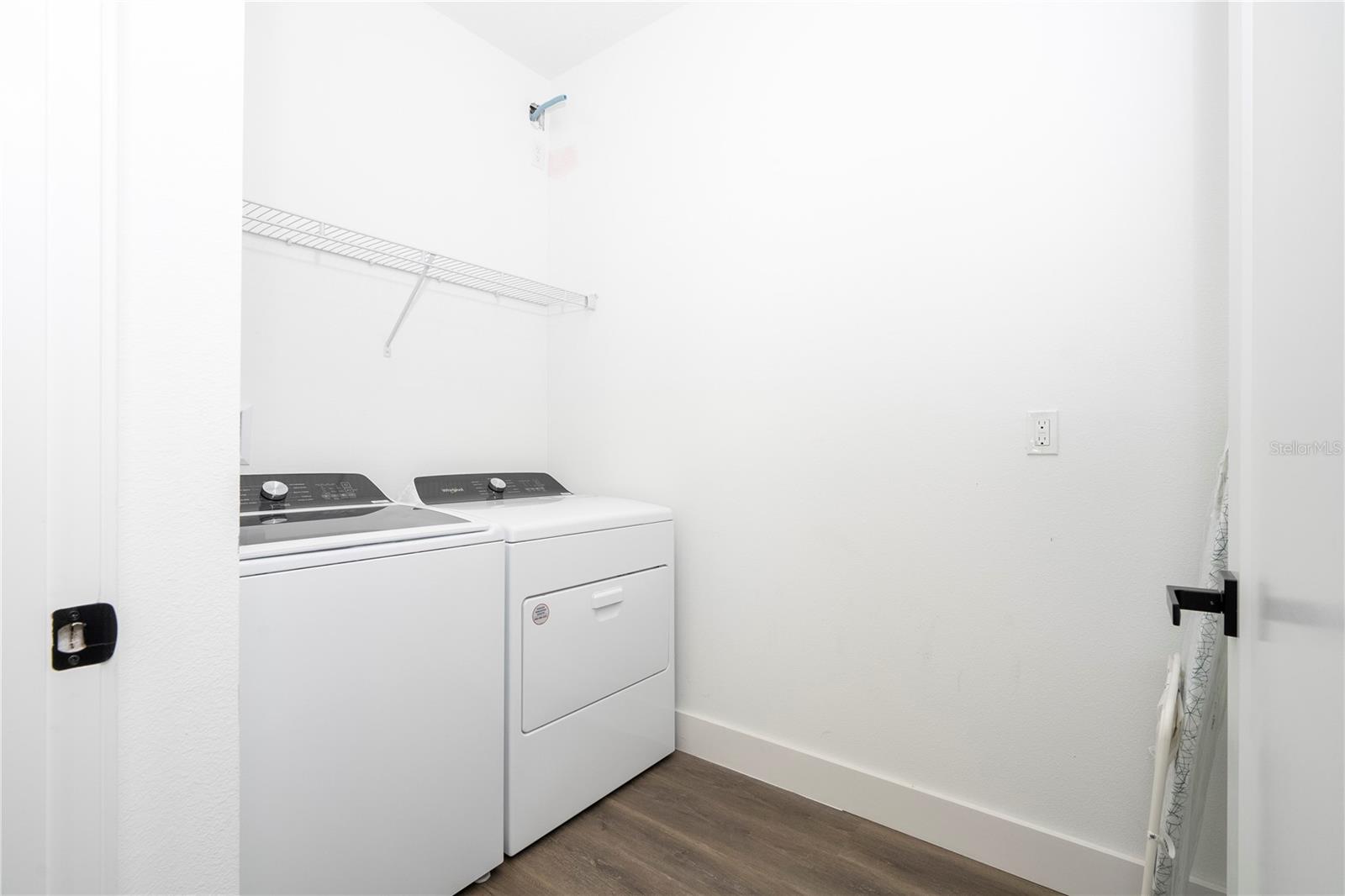 9058 HAYMAN LN — photo 10