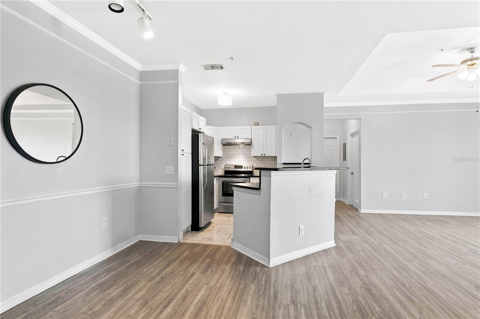 6412 QUEENS BOROUGH AVE #315 — photo 5