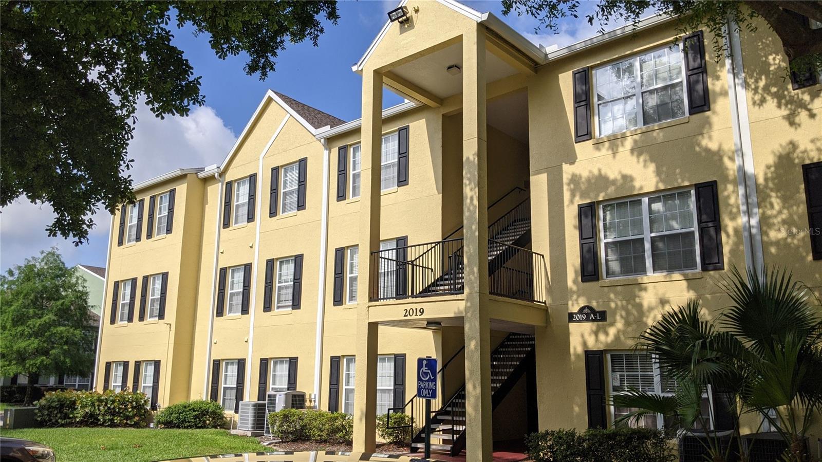 2019 DIXIE BELLE DR #F