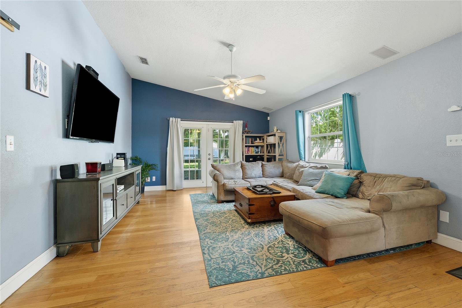 2316 MUSSELWHITE AVE — photo 7