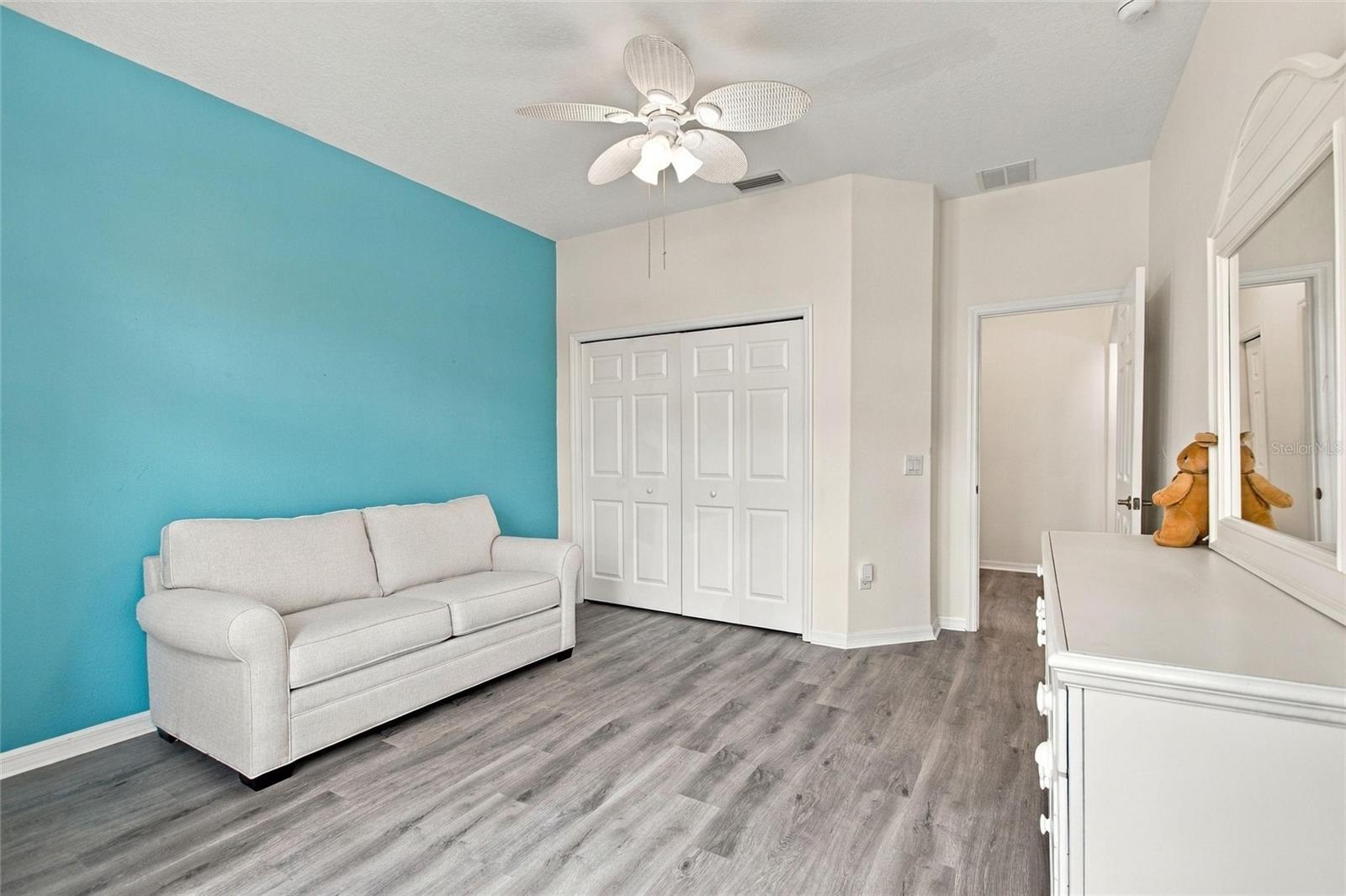 122 OAK HAMMOCK DR — photo 8