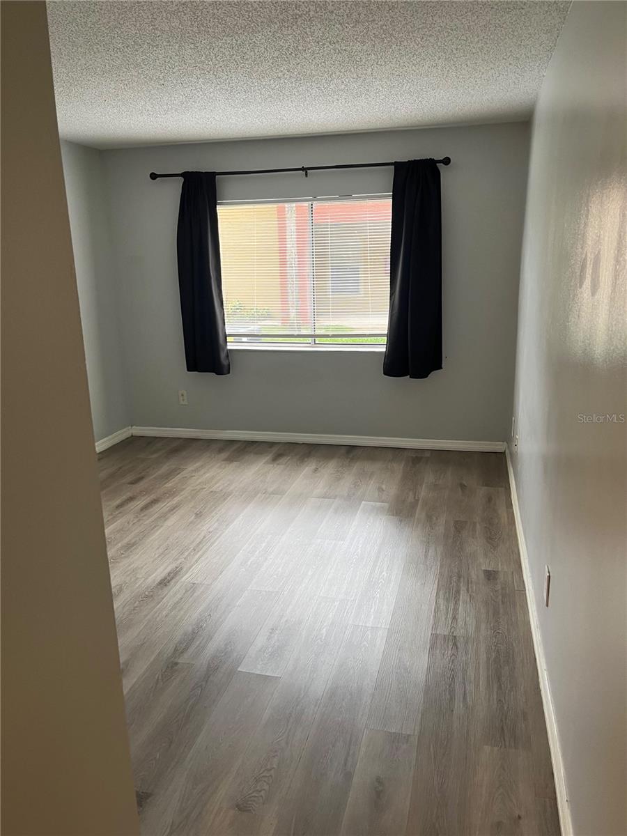 616 KENWICK CIR #105 — photo 7