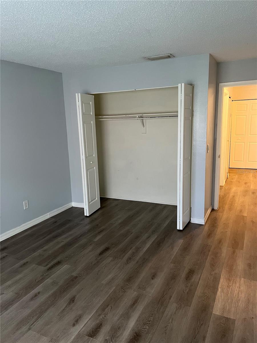 616 KENWICK CIR #105 — photo 10