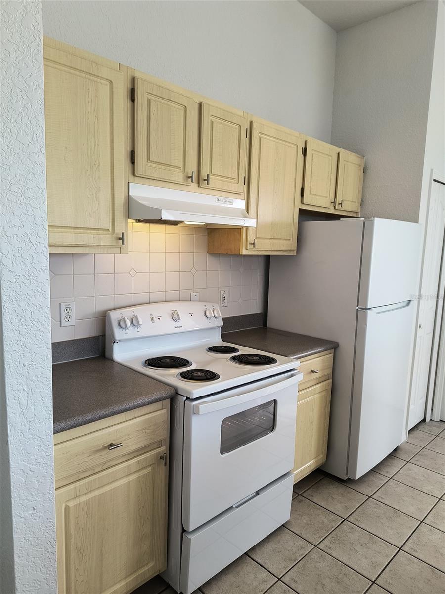 8904 LEGACY CT #312 — photo 12