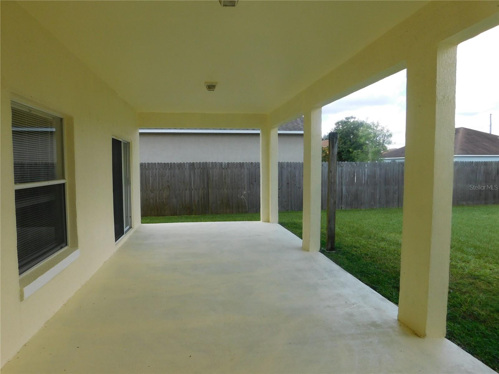327 ALEGRIANO CT — photo 4