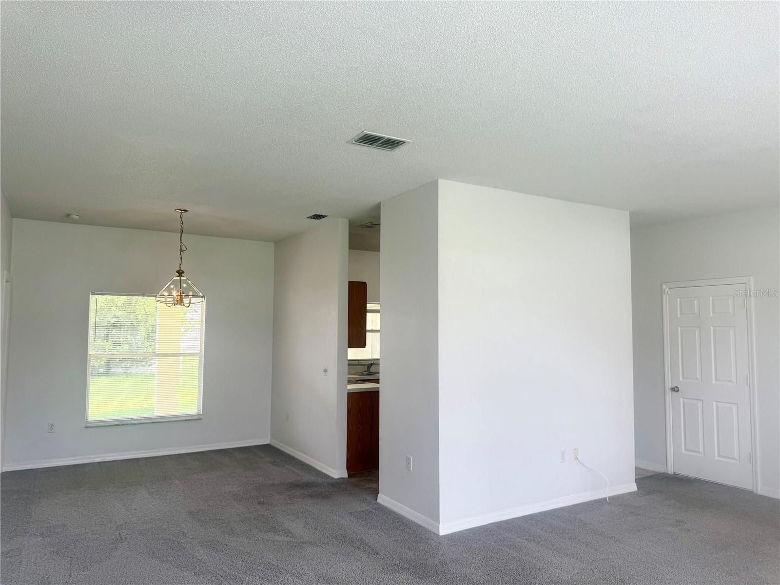 327 ALEGRIANO CT — photo 7